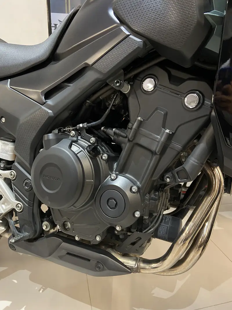 CB 500X - 4